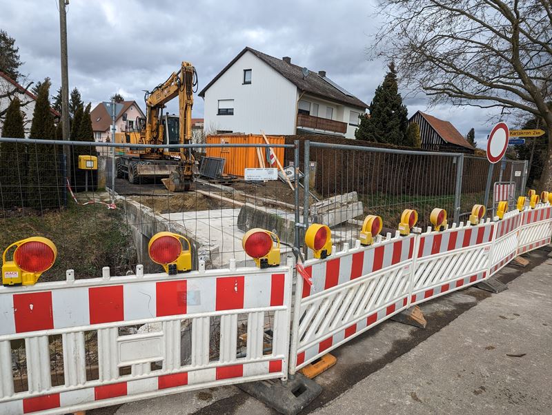 Sanierung Brücke über den Moosgraben - Ansicht von der Riedelstraße- Feb. 2023